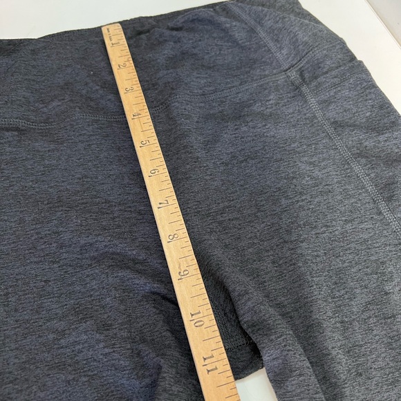 Avia Cropped Mesh High Rise Workout Leggings Pockets Gray Black Medium - Picture 6 of 9